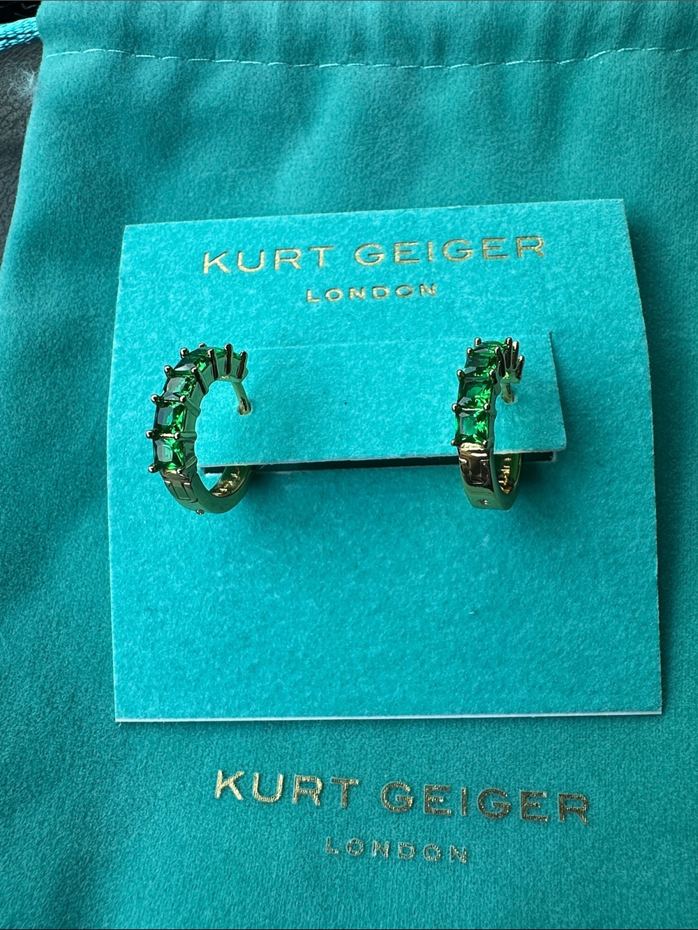 KURT GEIGER LONDON Color Crystal Huggie Hoops